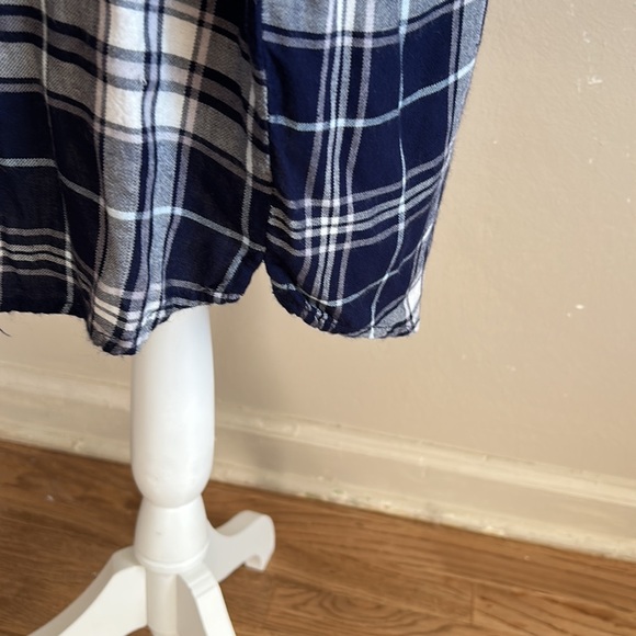 Motherhood flannel plaid maternity dress navy and white button front - Picture 7 of 11